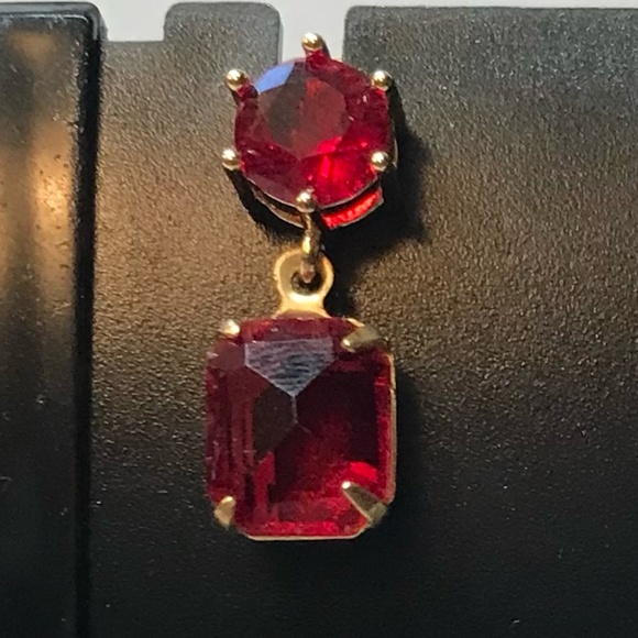 Crimson Peak Lady Edith Sharpe Gothic Ruby Earrings, Handmade Replicas - Picture 4 of 14